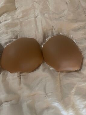 New noosh nipple covers with case